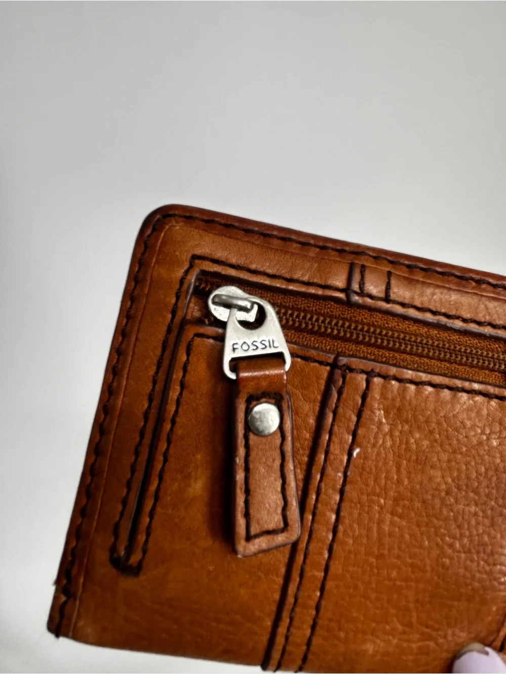 Fossil Mini Light Brown Leather Wallets Keyhole Bi-Fold Cards Cash holder case